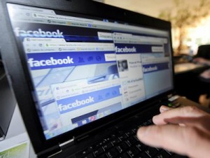 Buzzfeed: "Članci koji šire laži na Facebooku mogu biti uspješniji nego seriozne vijesti"