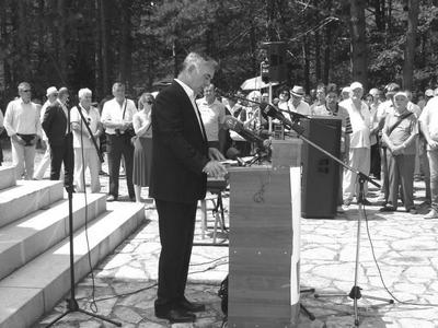 Istaknuo je da ne prave razlike među žrtvama, posebno nedužnim 