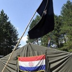 Uklonjen šator pored spomenika antifašističkoj borbi