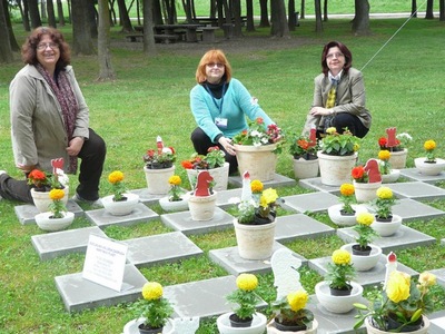 Neke su jedinice prilagođene za rad osoba u invalidskim kolicima