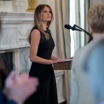 Peticija Melaniji Trump: Ili se preseli u Washington ili plati troškove