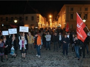  Prosvjedno okupljanje Radničke fronte na Markovom trgu "Protiv Todorića: protiv pogodovanja tajkunima". foto HINA/ Lana SLIVAR DOMINIĆ/ lsd