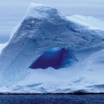Golema santa leda s Antarktike otplutala u more