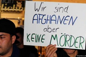 Manifestacija podrške i sućuti obitelji žrtve nije ni izdaleka bila tako zanimljiva medijima. I zašto su uopće prisiljeni pisati "Mi smo Afganci, ali nismo ubojice"?