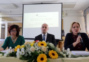 Na fotografiji Lora Vidović, Vjekoslav Ćurić, ravnatelj doma za starije i nemoćne Osijek. foto HINA/ ml