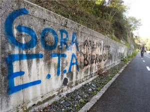 Foto: EPA/JAVIER ETXEZARRETA