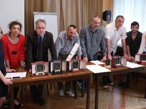 Na fotografiji  Ljubica Letinić, Drago Pilsel, Boris Pavelić, Vojislav Mazzocco, Ernest Marinković, Jerko Bakotin, foto HINA/ Lana SLIVAR DOMINIĆ