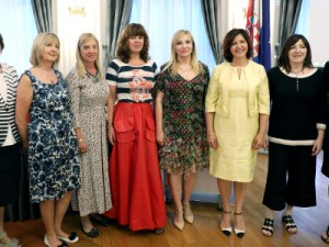 Na fotografiji Marina Ajduković, Helenca Pirnat Dragičević, Tatjana Katkić Stanić, Gordana Buljan Flander, Marija Pletikosa, Eleonora Katić, foto HINA/ Lana SLIVAR DOMINIĆ/