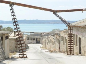 Prazan, zaboravljen, devastiran - Goli otok danas