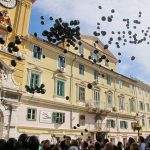 Povorkom i puštanjem balona na Korzu je obilježen Nacionalni dan borbe protiv nasilja nad ženama.
