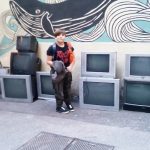 Instalacija od 30-ak CRT televizijskih ekrana u riječkoj Filodrammatici okuplja audio i video umjetnike